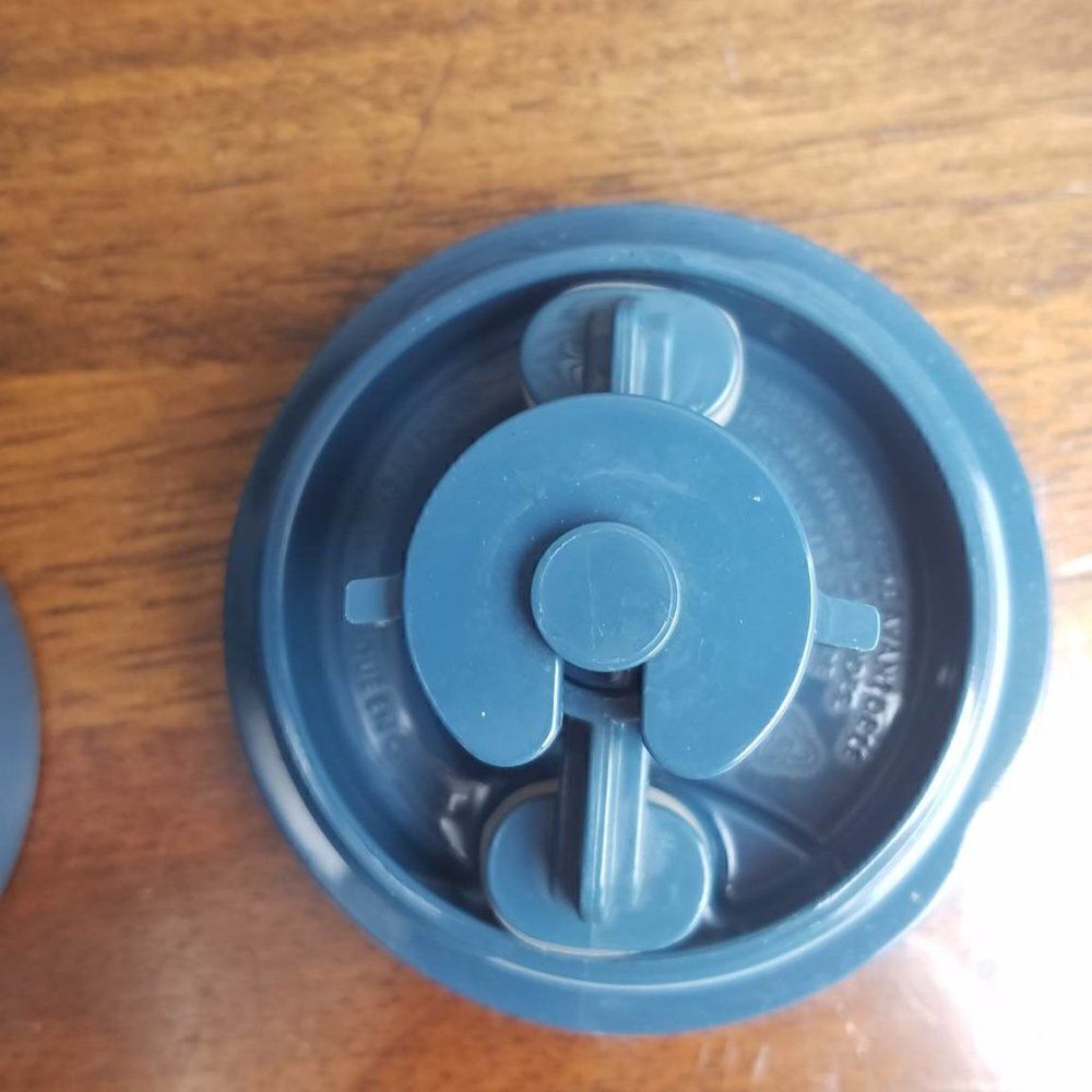 Starbucks Dark Teal 16 oz Tumbler 8.5" Tall 100% Recycled Matte Finish - Picture 6 of 8